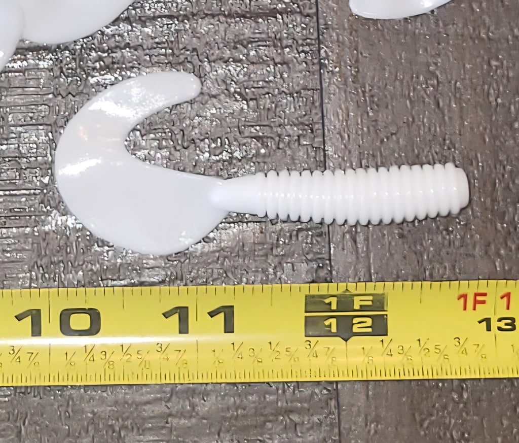 48 pcs, White Color 2-3/4 in lengthy x 3/8 in diameter Large Body Soft Plastic Curl Tail Grubs
