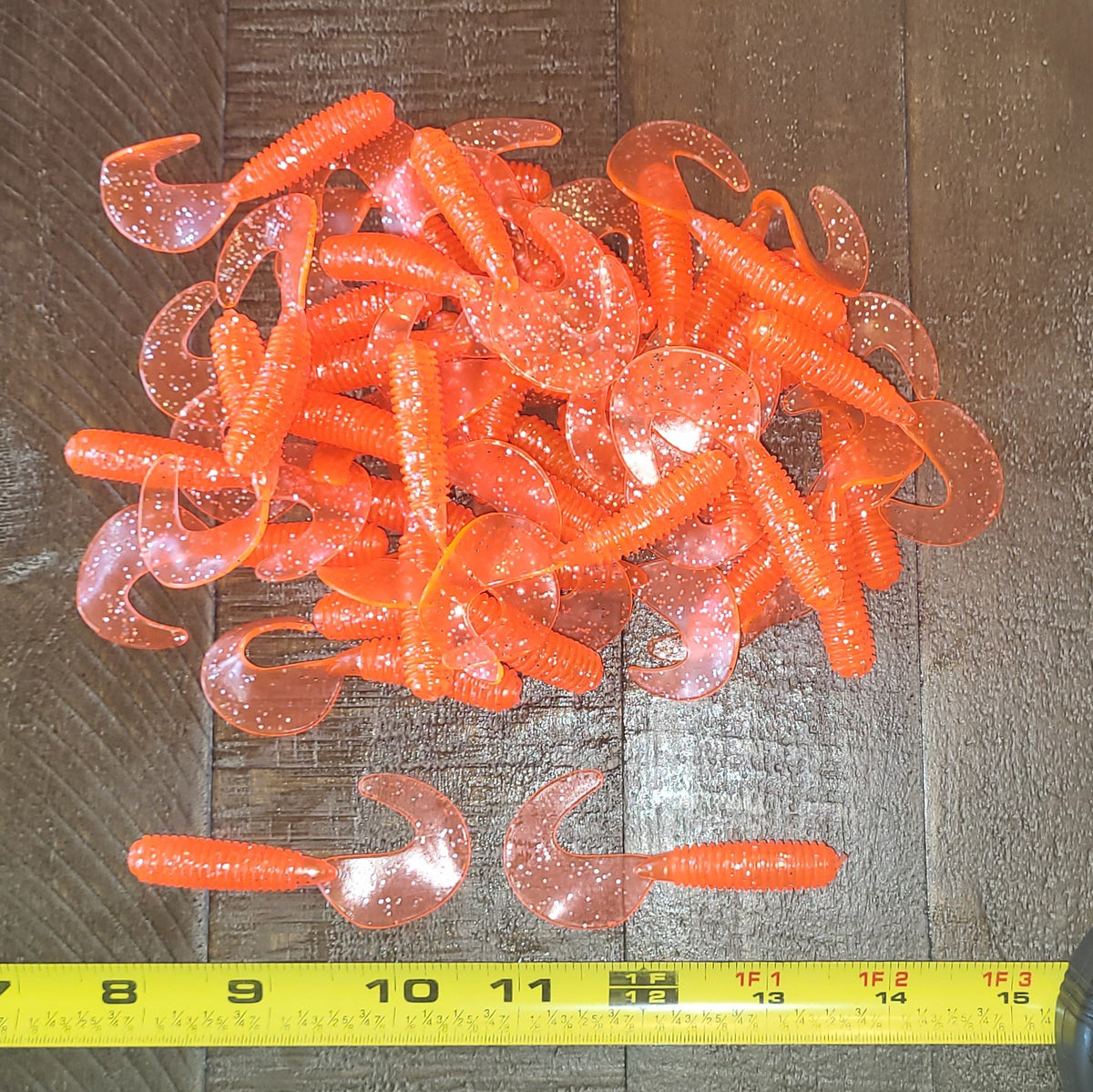 48 pcs, Orange Flash 2-3/4 in length x 3/8 in diameter Large Body Soft Plastic Curl Tail Grubs